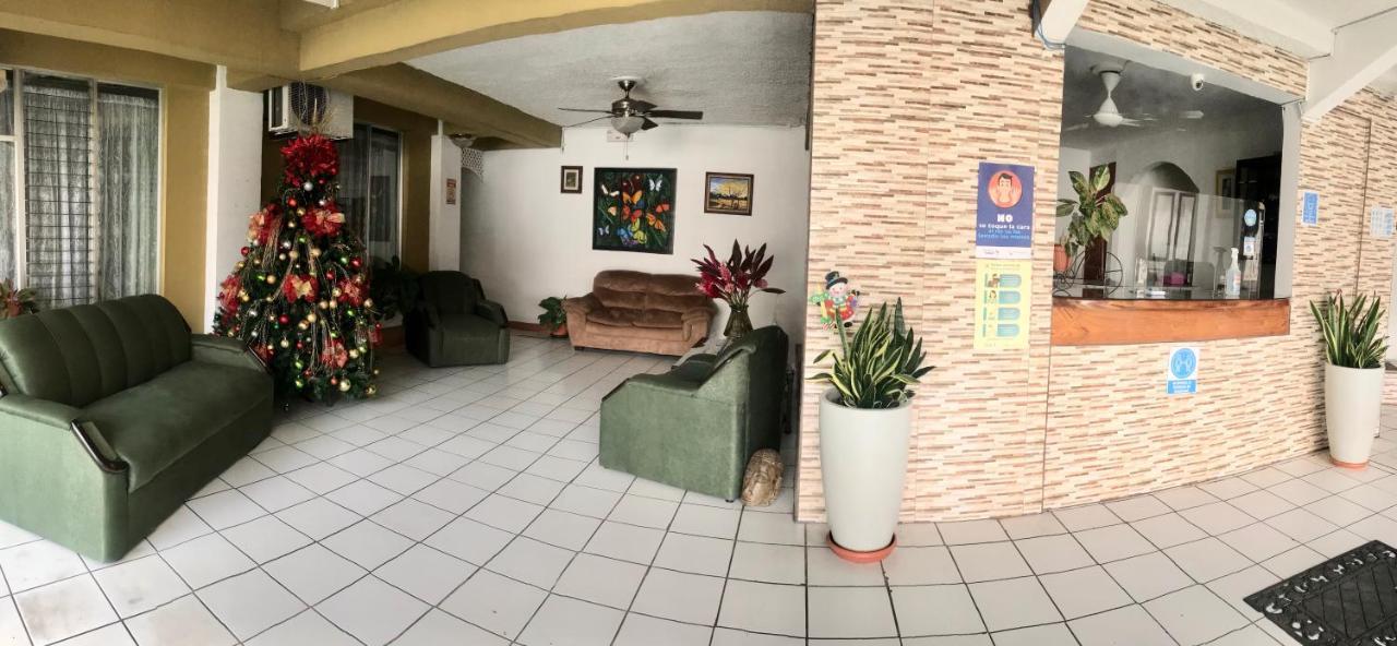 Hotel Malinche 奎波斯城 外观 照片