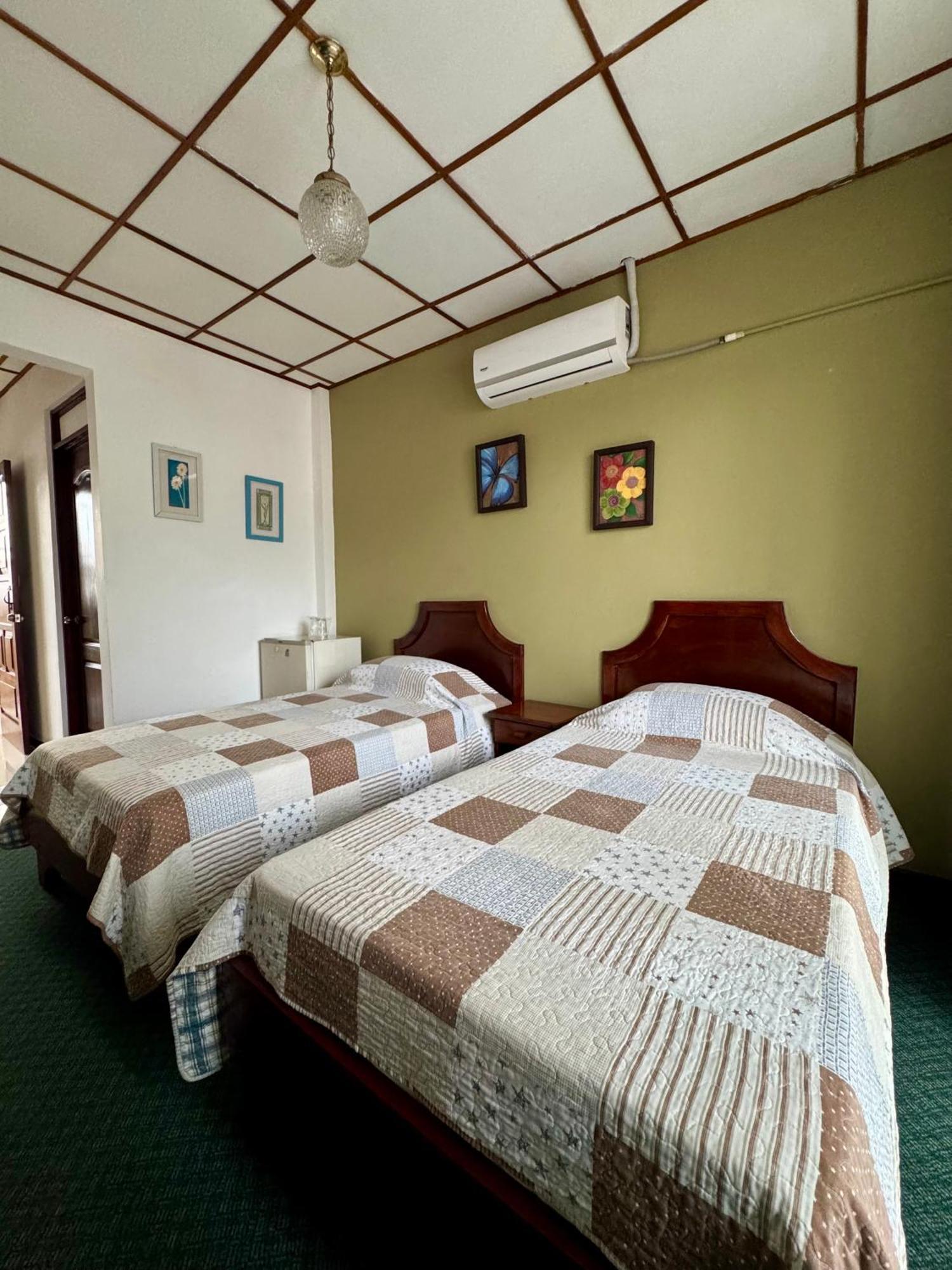 Hotel Malinche 奎波斯城 外观 照片
