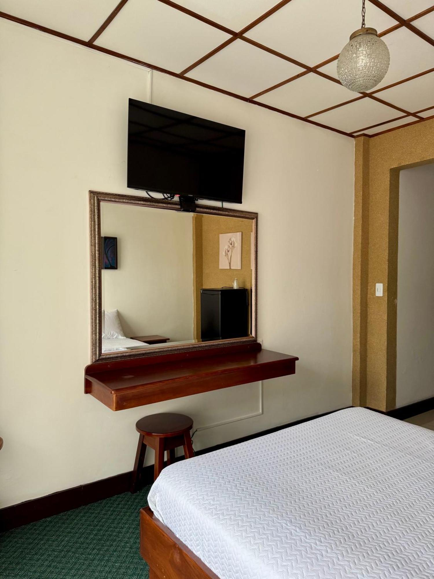 Hotel Malinche 奎波斯城 外观 照片